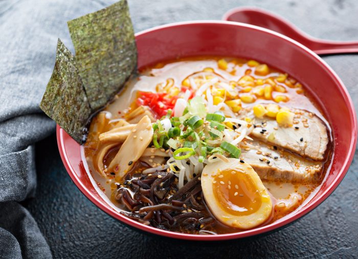  בעקבות הראמן המושלם